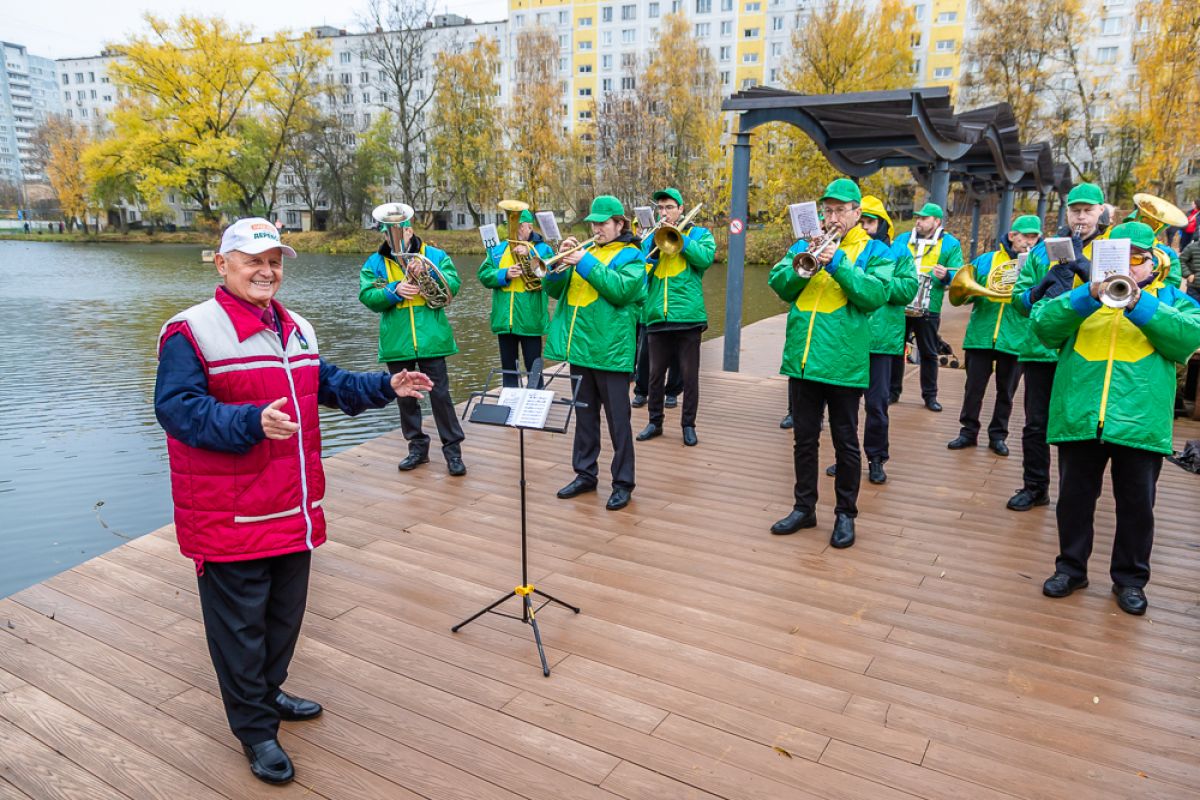 Открытие новой зоны отдыха у Комсомольского пруда