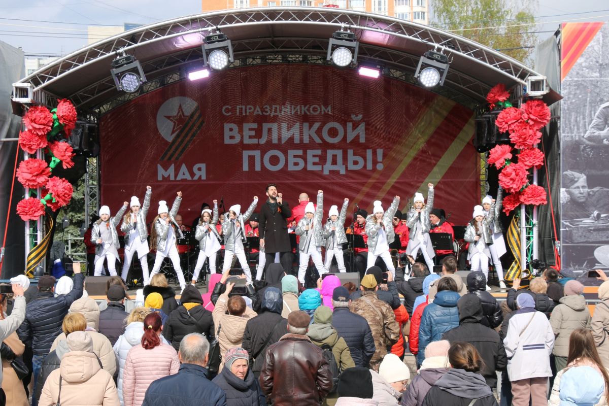 День Победы на Центральной площади города Одинцово