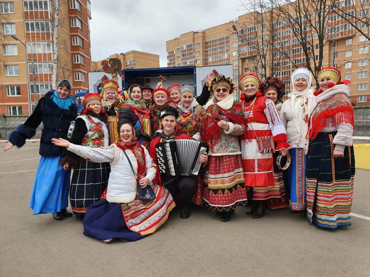 Народный коллектив Фольклорный ансамбль "Родник" - хранители культуры 